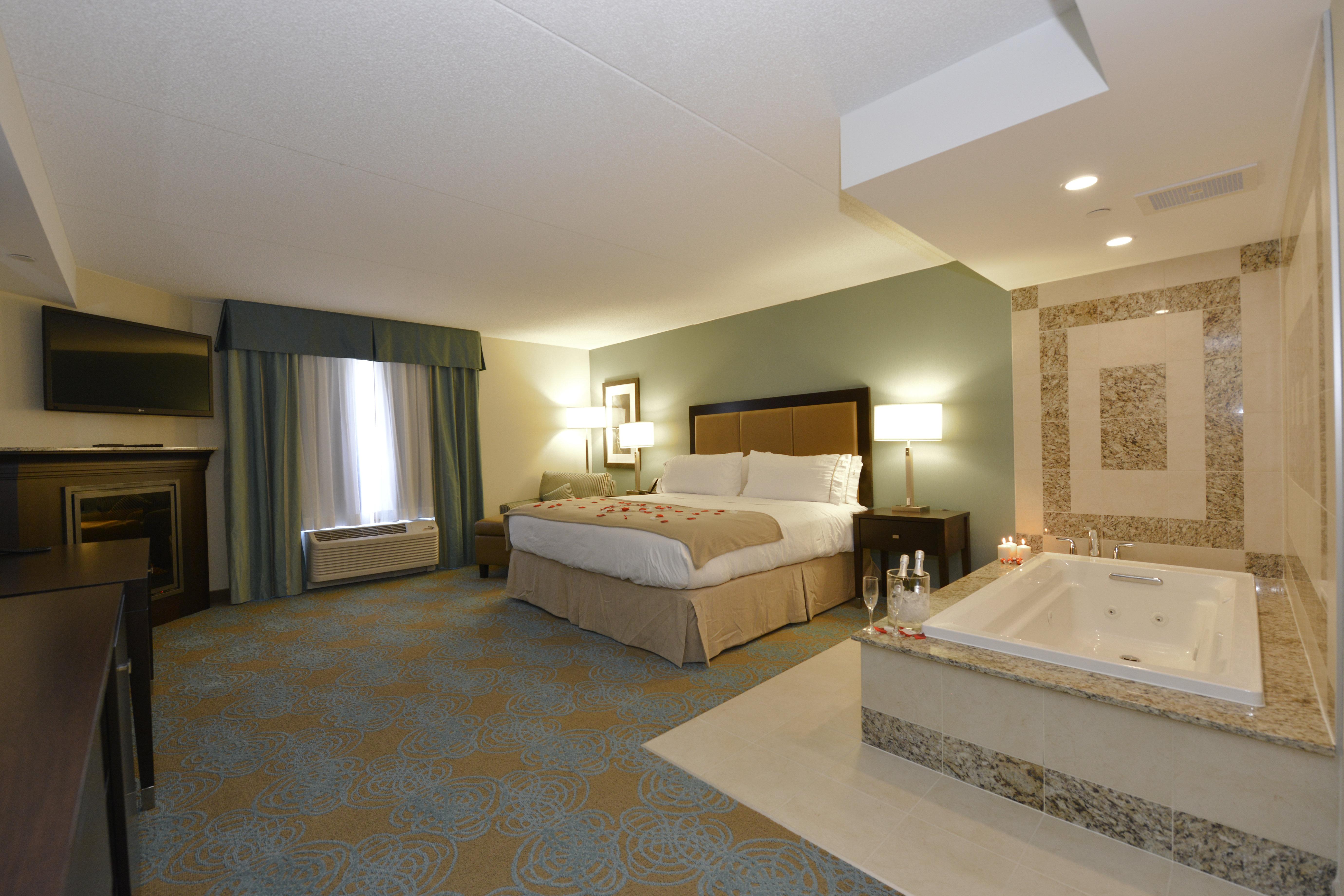 Holiday Inn Express Hotel & Suites Waterloo - St. Jacobs Area By Ihg Exteriör bild