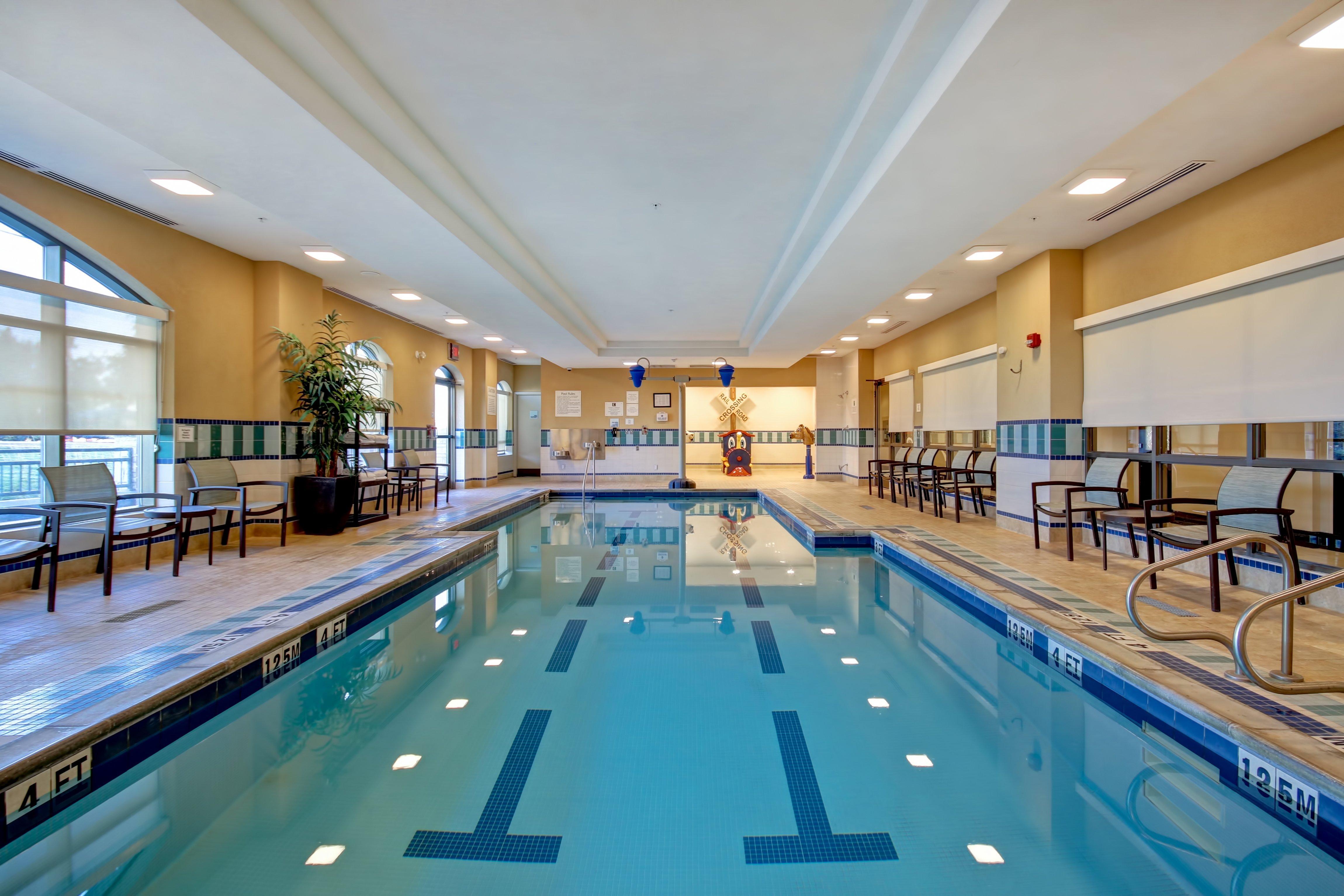 Holiday Inn Express Hotel & Suites Waterloo - St. Jacobs Area By Ihg Exteriör bild