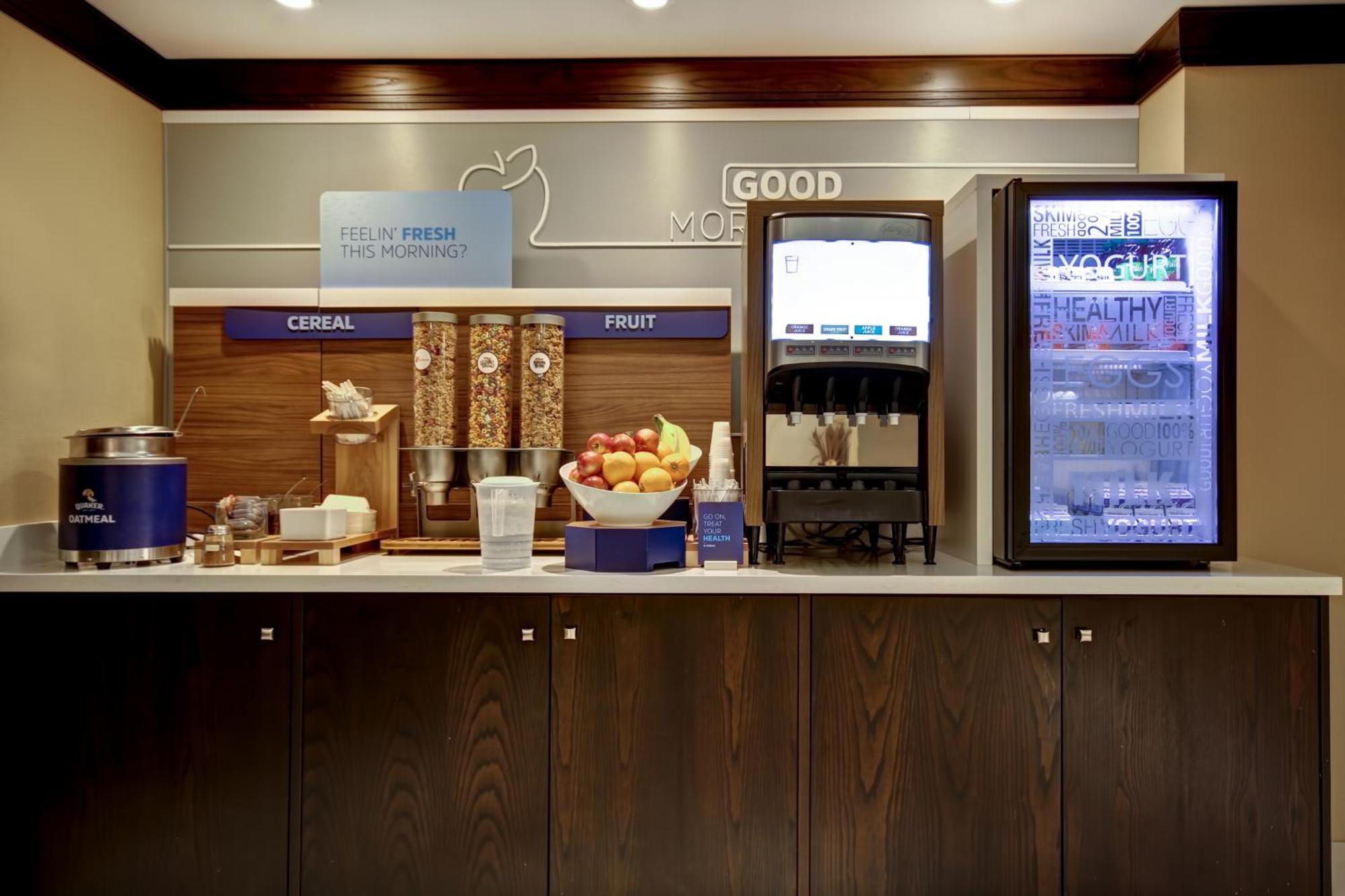 Holiday Inn Express Hotel & Suites Waterloo - St. Jacobs Area By Ihg Exteriör bild
